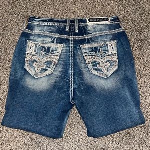 Rock Rival Buckle Jeans